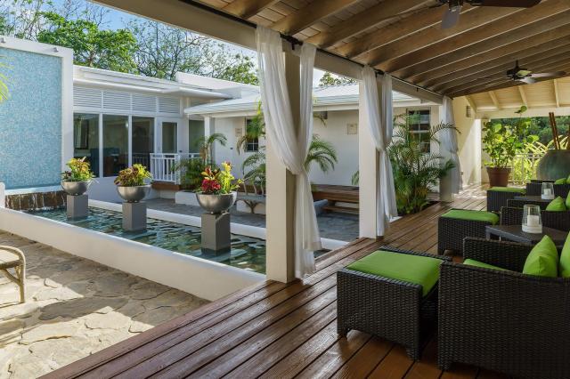 Spice Island Beach Resort Grenada. Jediný luxusný rezort na ost