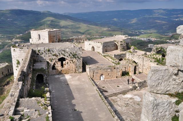 Crac des Chevaliers je obrovským hradom a tak sa tu môžete dlho