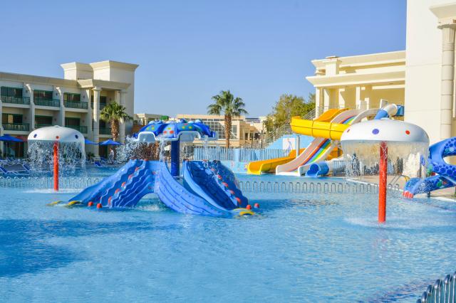 V príplatkovom hoteli Hilton v Hurghade sa deti nudiť rozhodne 