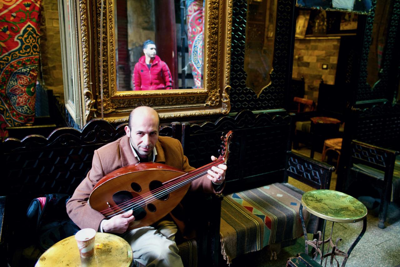Khan el-Khalili - orientálny bazár, sa ako potretím Aladinovej