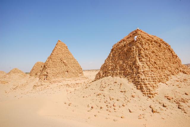 Pyramídy v Núri patria k najkrajším v celom Sudáne. foto: Ľuboš