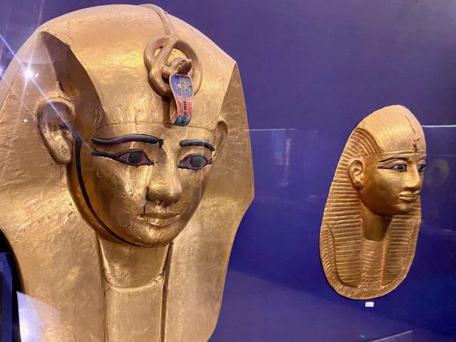 Egypt je v  veDeňý egyptológmi a historikmi, ktorí Vám pospájaj