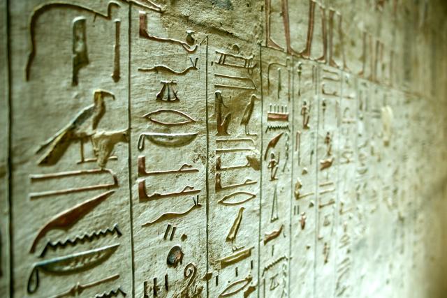 Náš egyptológ vie prečítať akúkoľvek kartušu a Váš dojem z preh
