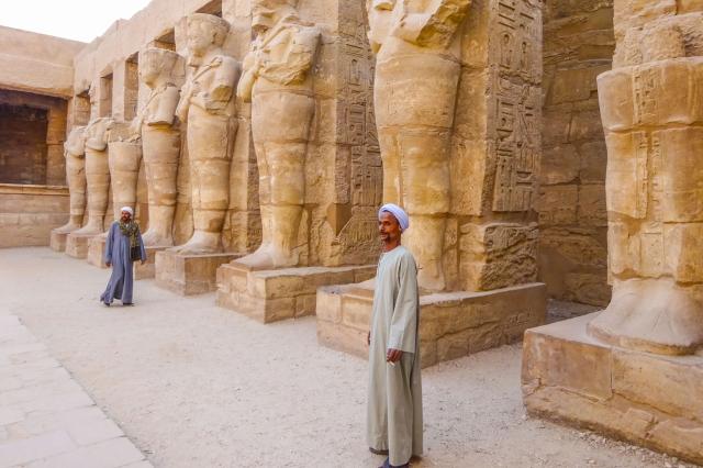 Egyptskí strážcovia karnackého chrámu. foto: Miroslava Dlhá - 