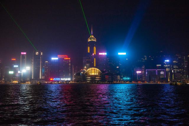 V Hong Kongu nás víta symfónia svetiel - najväčšia každoDeňná l