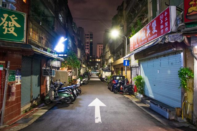 V noci by ste nepovedali, že v Taipei žije vyše 7 miliónov ľudí