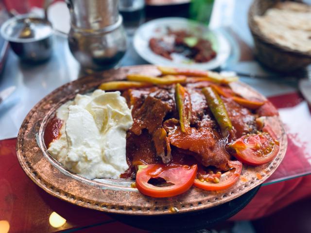 Iskender Kebab u našich priateľov Ferhata a Erhana je viac než 
