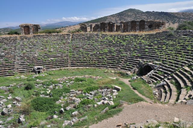 Aphrodisias má svoj obrovský štadión kam sa pohodlne zmestili t