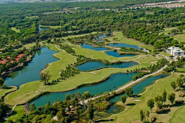 Turecko je rajom golfistov. Kombinácia Ararat a golf je však ab