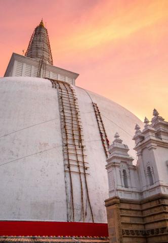Prvé hlavné mesto Srí Lanky, Anuradhapura. Dramaturgia zájazdu 