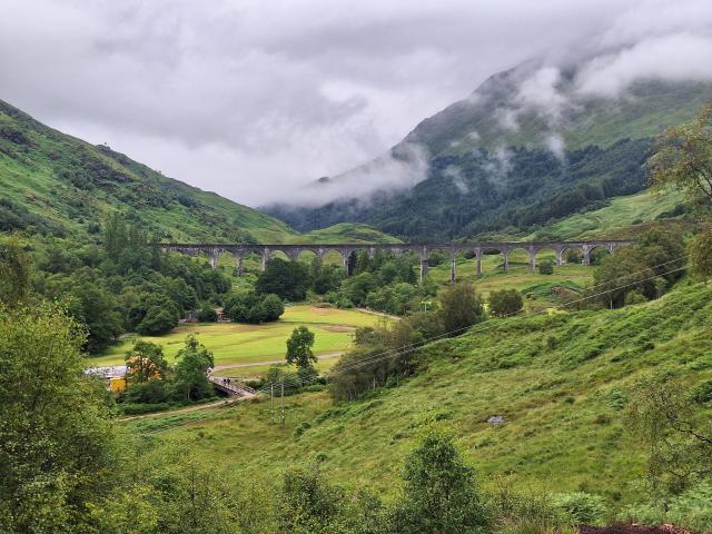 Glenfinnan viaduct neďaleko Invernessu, ktorý je najdlhším betó