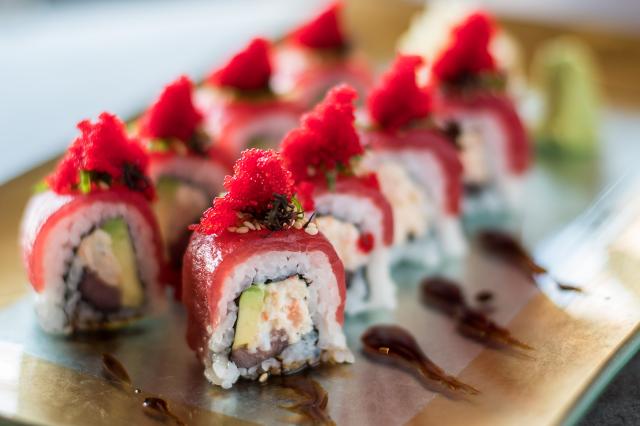 Čerstvé sushi na každom rohu. foto:  archív