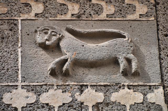 Čierny Diyarbakir je dnes prevažne kurdské mesto, no v histórii