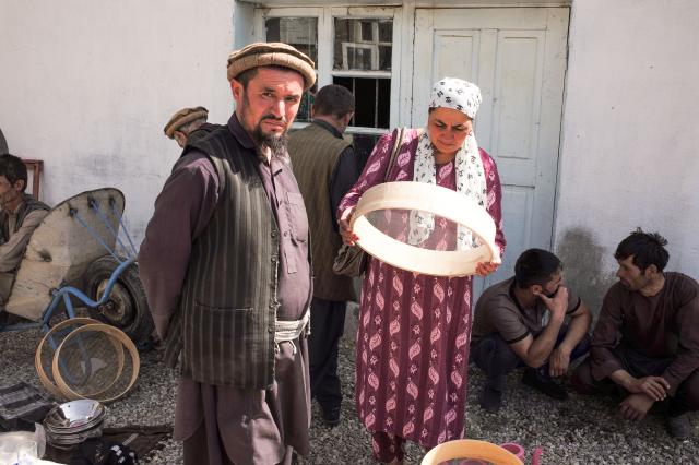 Pamir Highway a etniká na Afganskom trhu.
foto: Ľuboš FELLNER –