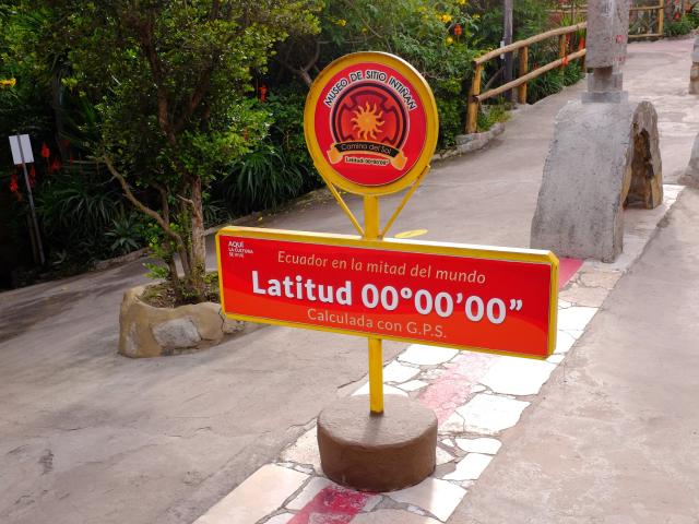 Neďaleko hlavného mesta Quito prechádza rovník! Foto: Katarína 