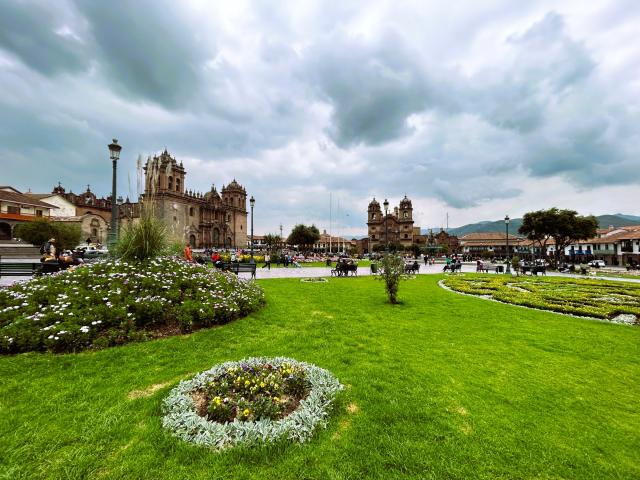 Na prechádzke v historickom centre Cuzco. Foto: Jozef Hromník -