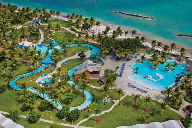 Náš základný hotel Coconut Bay beach resort and spa so službami
