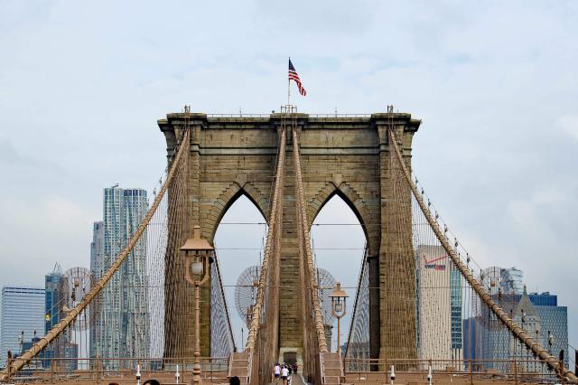 New York - Prejdite sa Brooklynským mostom.
foto: archív 