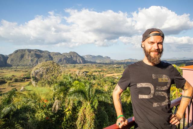 Údolie Viñales sa nachádza západne od Havany, kde si spravíme k