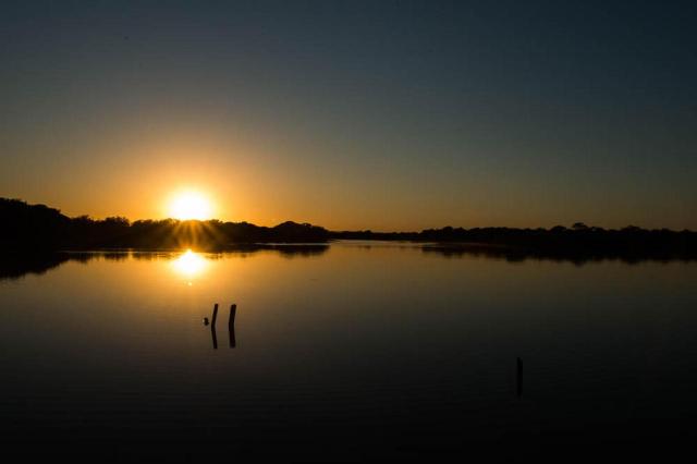 Rio Mutum (ECO) Lodge sa nachádza 130 km od letiska v Cuiába. B