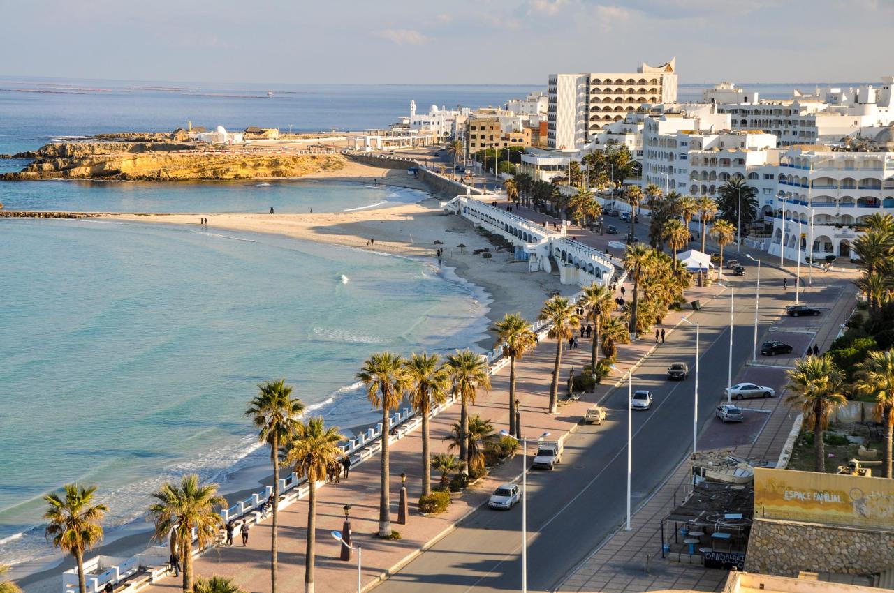 Monastir - pobrežie Stredozemného mora. foto: Tomáš Kubuš -