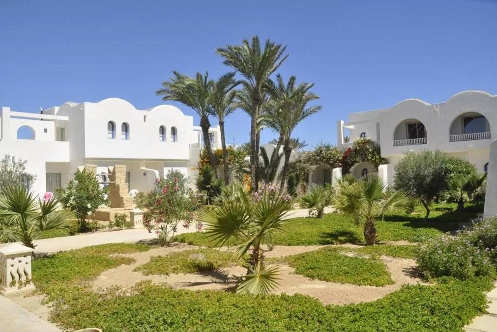 Základný 3* rezort na ostrove Djerba - Jerba Sun Club, kde strá