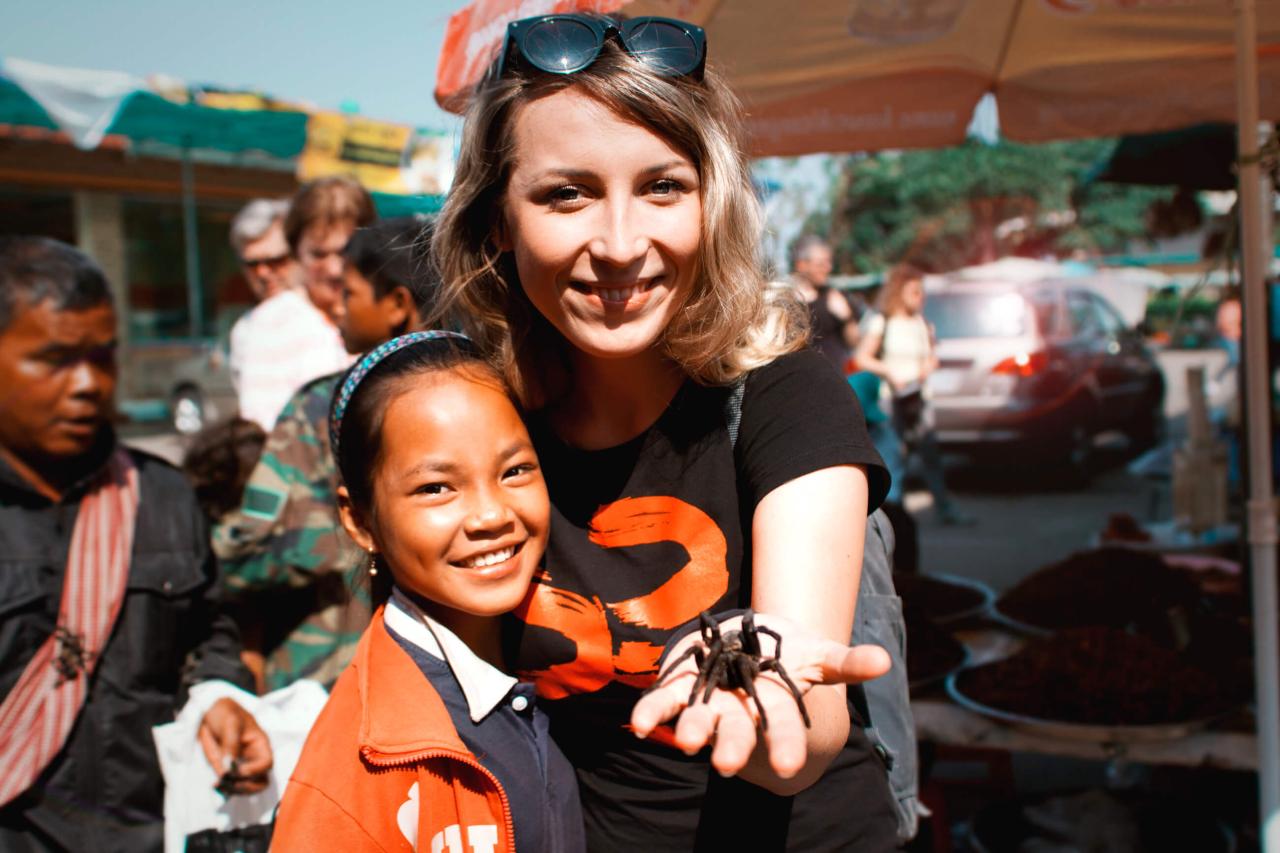 Cestujeme kambodžským vidiekom. Odfotíte sa s tarantulou? Alebo