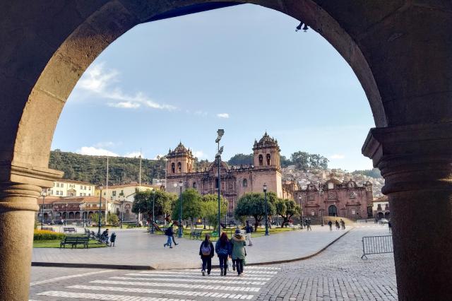 Ranné prechádzky na námestí v Cuzco budete milovať. foto: Danie