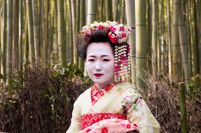 Stretnutie v bambusovom lese Arashiyama.
foto : Martin ŠIMKO — 