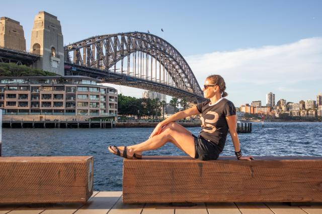 Okrem Opery je známym symbolom mesta aj Harbour bridge. Na Silv