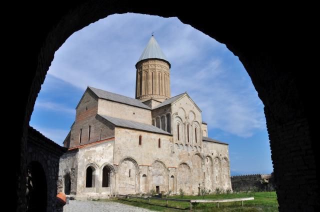 Kláštor Alaverdi je najväčším v Kacheti a tak ho nemôžeme obísť