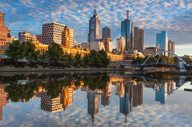 Prilietame na opačný koniec zemegule pod Južný kríž. Melbourne 