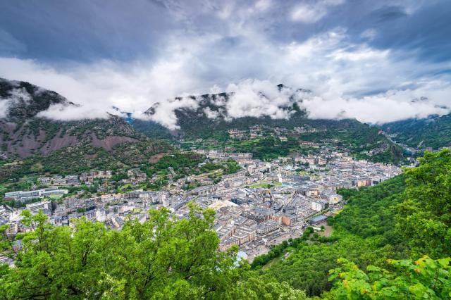 Maličká, vzdialená, a predsa nádherná Andorra.  Foto:  Archív