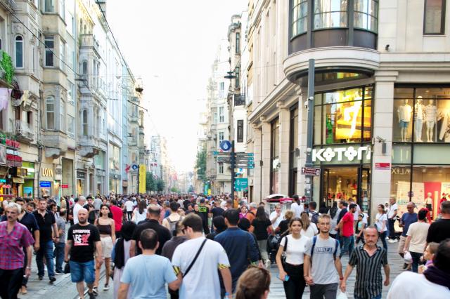 Kto kráča Istanbulom, ten doslova cestuje v čase.. Preto začnem
