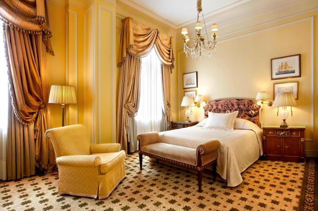 Keď boli v roku 1896 po prvýkrát oživené olympijské hry, hotel 
