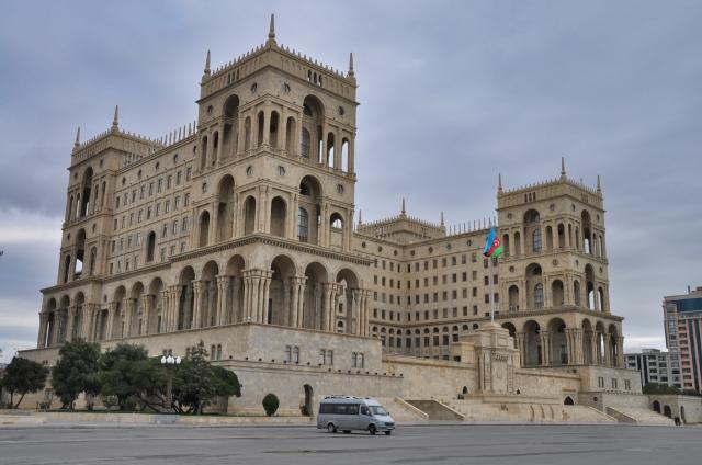 Palác Sovietov je spomienkou na nedávnu éru, kedy patril Azerba