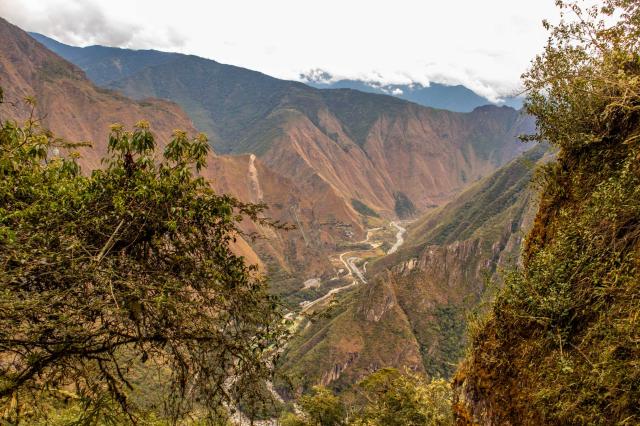 Povieme si viac aj o dôležitosti posvätnej rieky Urubamba, tečú