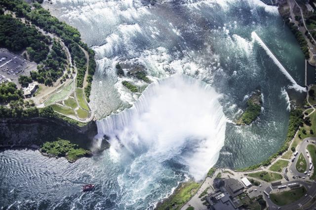 Niagare z dronu
