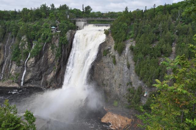Vodopády Montmorency v provincii Quebec