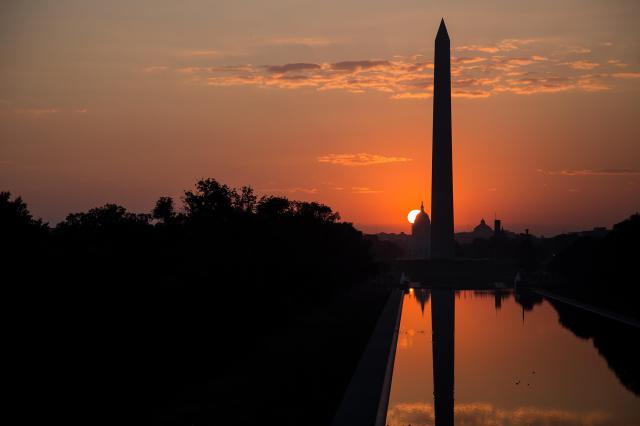 Washington, D.C. - Pencil, alebo Washingtonov monument pri pohľ