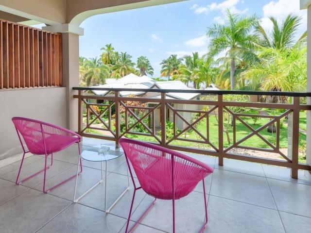 Terasa a seDeňie izby Deluxe. Foto: archív  - Palm beach resort