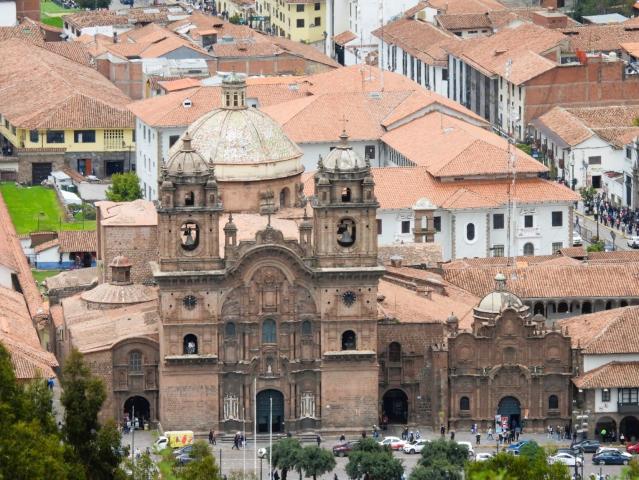 Pohľady na mesto Cuzco. Foto: Nataly Hlinková, 