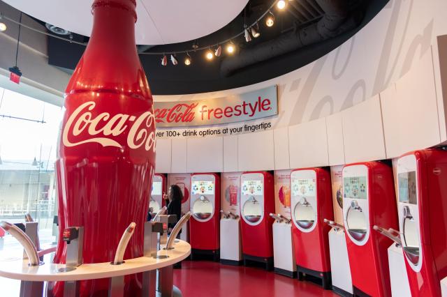 Poďte s nami do USA, do miest, kde sa zrodila Coca-Cola.