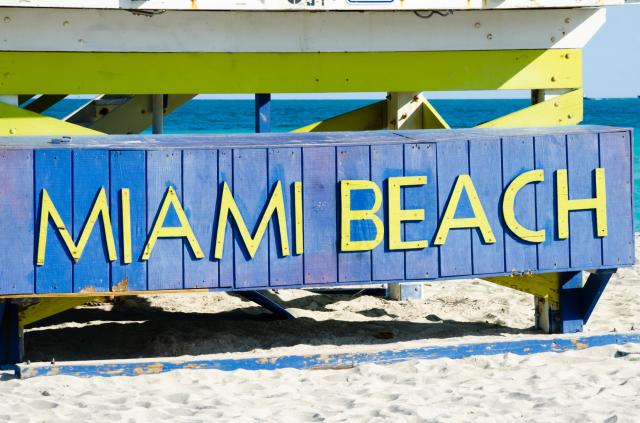 Miami Beach - Kto by si nechal újsť slávne pláže?