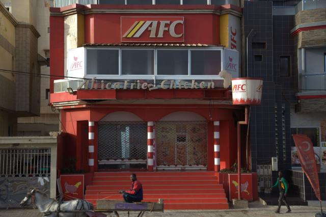 Takmer ako KFC. Ochutnáte africký fastfood? foto: archív - 