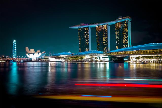 Ikonická Marina Bay Sands. Prespíte v jednom z najznámejších ho