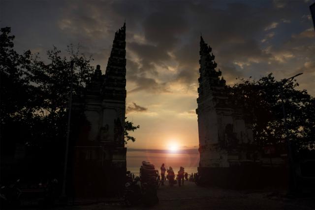 Fotogenické a architektonicky zaujímavé brány na Bali.
foto : M