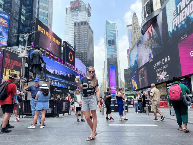 Prejdeme sa po Times Square, srdci New Yorku. foto: Veronika HU
