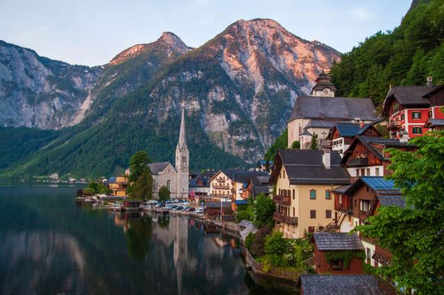 Hallstat je taký dokonalý, že Číňania si doma postavili jeho kó