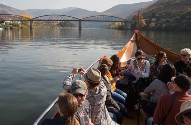 Privátna plavba na pôvodných drevených lodiach je veľký zážitok